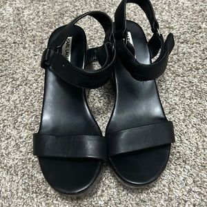 Karl Lagerfeld Sandals